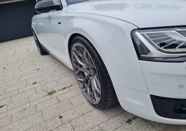 Audi A8 cena 165000 przebieg: 114000, rok produkcji 2015 z Katowice małe 191